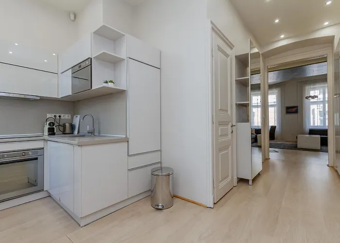 Andrassy Str. Luxury Apartment Budapest