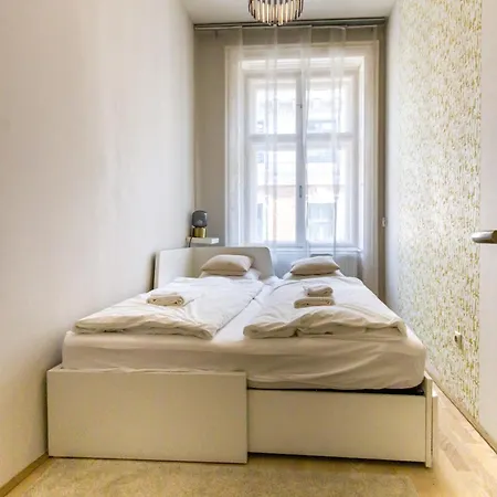 Andrassy Str. Luxury * Budapest
