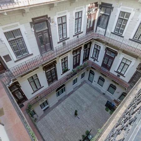 Daire Andrassy Str. Luxury Budapeşte